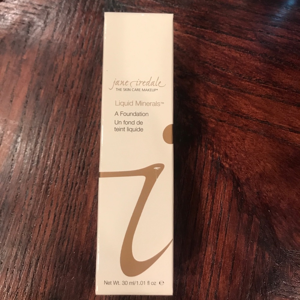Makeup - Foundation